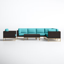 Deandra 7 store piece sectional